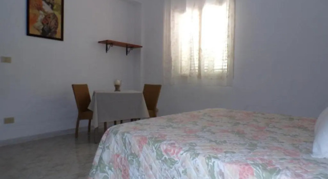 Villa Francesca in Full Relaxation - Wi-fi Near the sea, Book Villa Hotels in Sicily with Parking, Parking