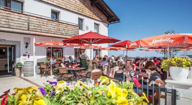 Номер Luxury Berggasthof Edelweiss