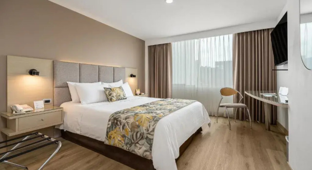 Двухместный номер Novelty Suites Hotel - Oviedo Mall