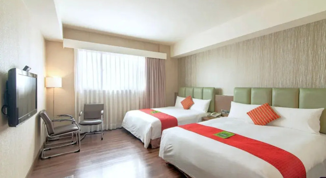 Четырёхместный номер Standard Lishiuan Hotel
