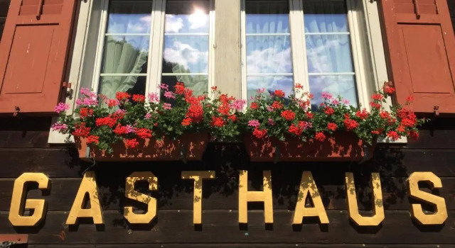 Gästehaus Schäfli, Reserva ahora Hotel Amsteg Suiza