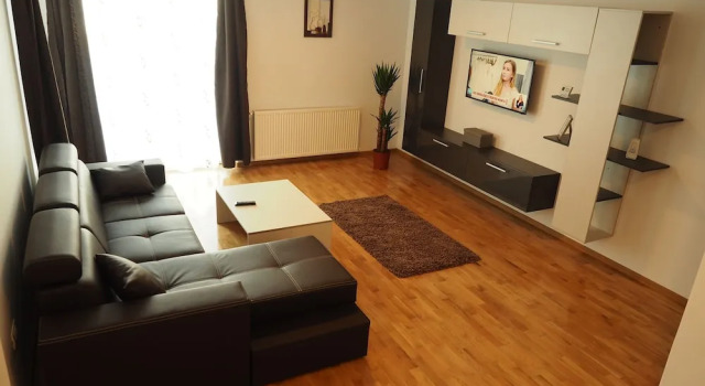 5 Star Residence, Забронировать Апартаменты/квартира Отели Брашова с парковкой, рядом с Tâmpa Cable Car – Hilltop, Парковка