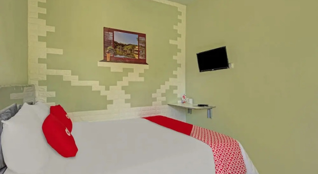 Camera doppia Standard OYO 3208 Villa Inn App Trawas Bintaro Syariah