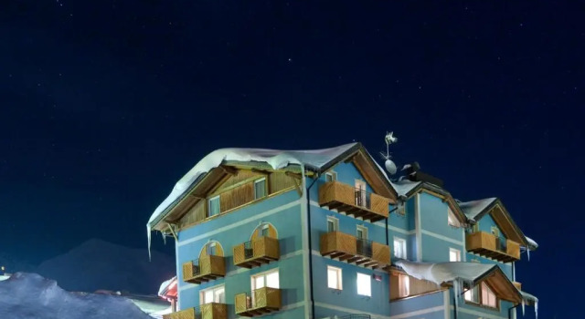 Hotel Cielo Blu, Забронировать Отель Пассо-дель-Тонале Трентино-Альто-Адидже, рядом с Подъемник Колониа Виджили - Тонале
