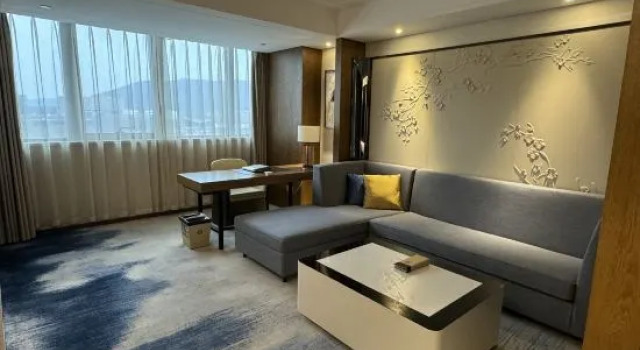 Люкс Executive SuZhou Finance Town Conference Center
