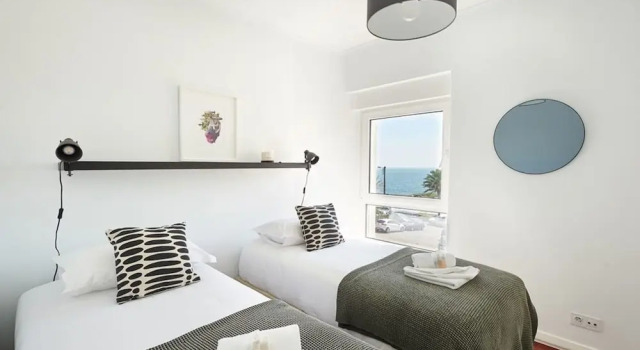 Ocean View II, Book Hotel Parede 