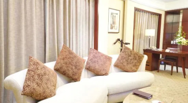 Люкс Deluxe Jin Jiang Royal Palace Hotel