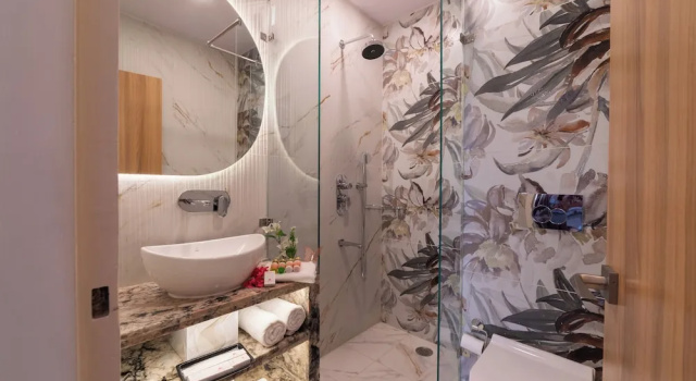 Трёхместный номер Premier Sarang Palace - A Luxury Boutique Hotel
