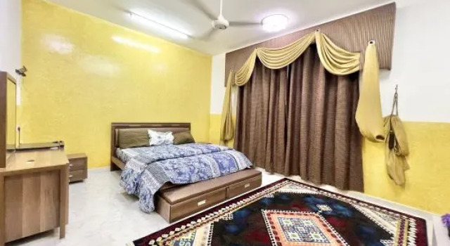 Кровать в общем номере Cloudy Cloud Farm Resort