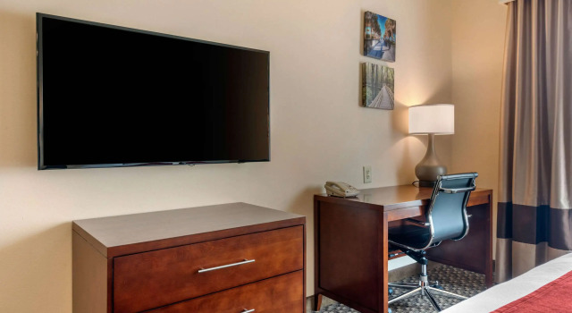 Четырёхместный номер Standard Comfort Inn & Suites Fort Myers Airport