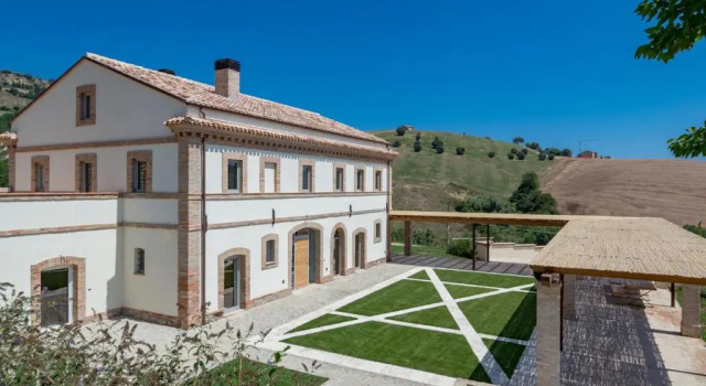 Dimora Montefiore 11, Rezervovat Hotel  