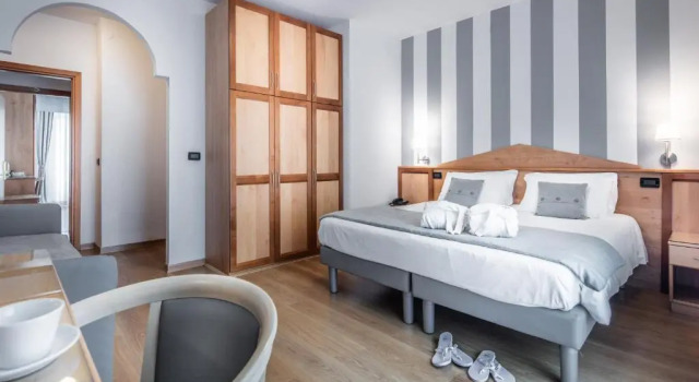 Трёхместный номер Standard с балконом Hotel Bellavista