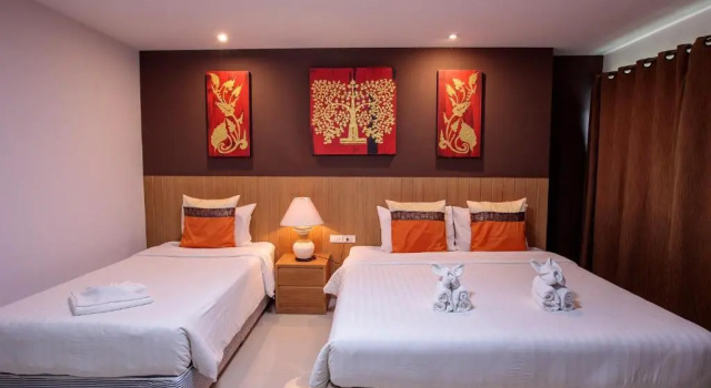 Трёхместный номер Deluxe Huen Jao Ban Hotel