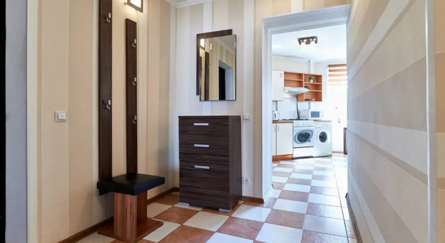 Апартаменты Home-Hotel, ул. Нижний Вал, 41-2