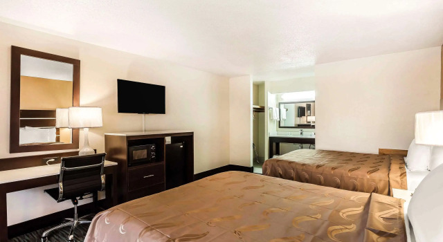 Quality Inn South Boston - Danville East, Boek Hotel Hotels in Virginia met ontbijt, Ontbijt
