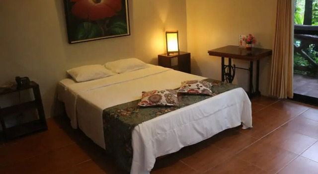 Standard- Enkelt værelse med altan La Patarashca Hotel