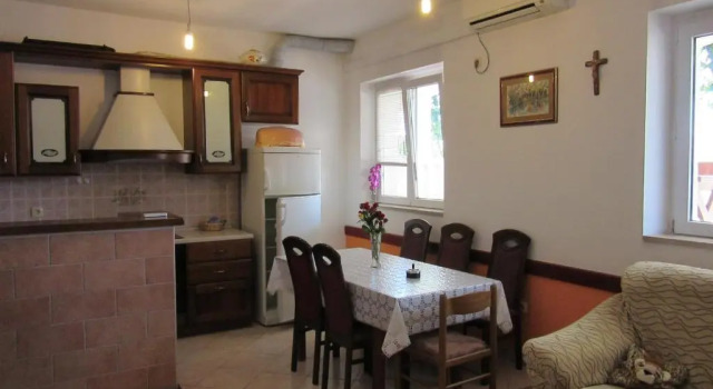 Апартаменты Цокольный этаж с балконом Petar Apartments