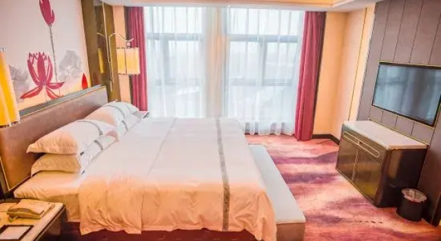 Люкс Deluxe Hong Hu International Hotel