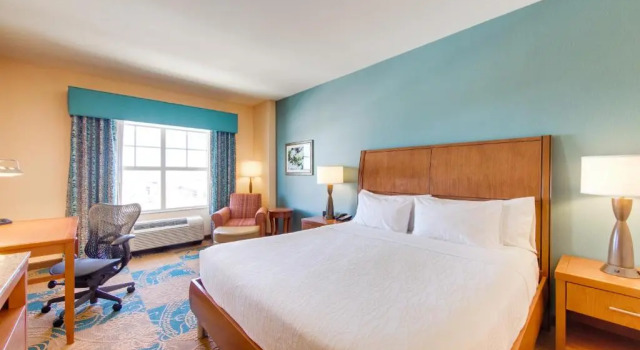 Номер Premium Hilton Garden Inn Oklahoma City/Bricktown