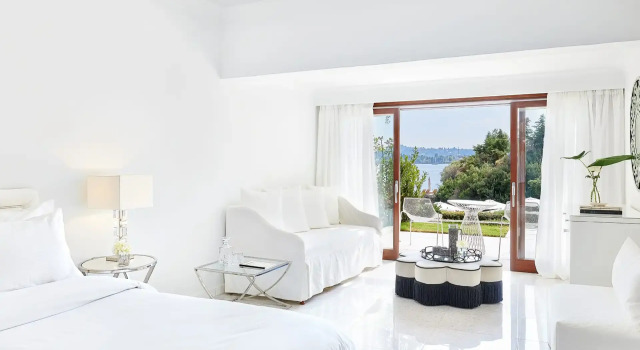 Вилла с частным бассейном с 3 комнатами рядом с пляжем Corfu Imperial, A Resort to Live