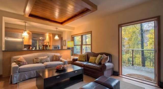 Семейный номер Standard с 3 комнатами Cascades A 3 3 Bedroom Condo By Accommodations in Telluride