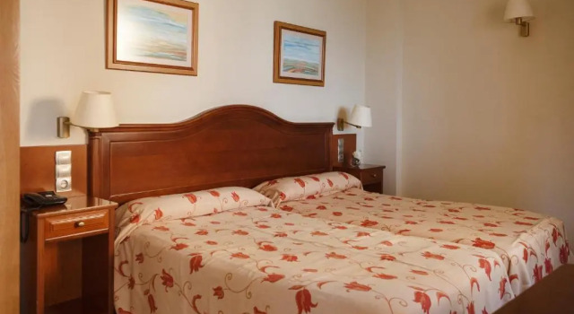 Семейный номер Standard Hotel Restaurante Emilio