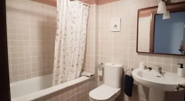 Mirador de Leres, Book Hotel Hotels in Aragon with Parking, Parking