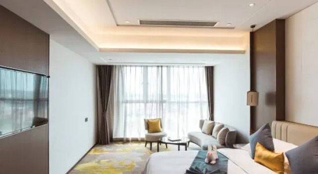 Люкс Deluxe Zhangjiagang Huafangxincheng Hotel