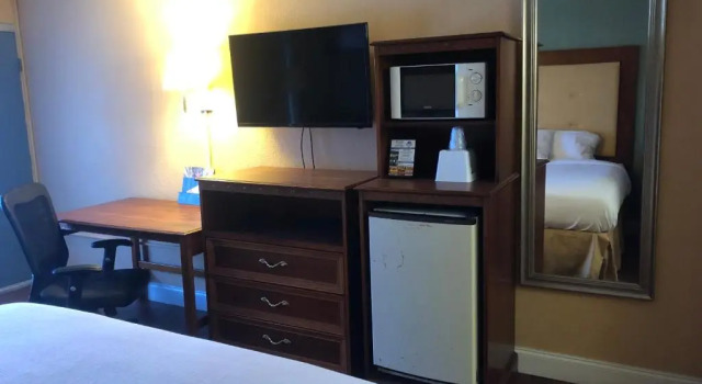 Americas Best Value Inn Sandston, Varaa Hotelli Hotellit Minnesota pysäköinnillä, Pysäköinti