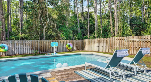 Коттедж 30A Poolside Oasis: 2 Mi to Beach & Boat Access