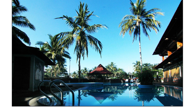 Suite Surya Pesona Beach Hotel
