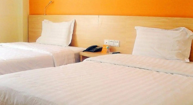 Dalian Yuanye Hotel, Book Hotel Xigang District 