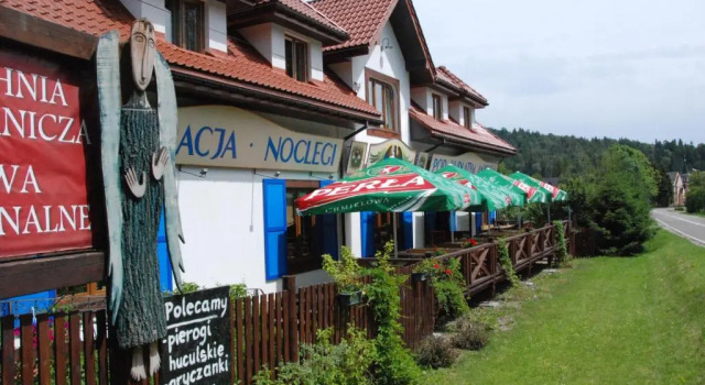 Oberża Pod Kudłatym Aniołem, Boek Hotel Hotels in Subkarpaten met parkeren, Parkeren