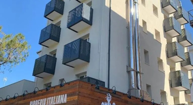 Superior Beach Aparthotel, Забронировать Отель Отели Лидо ди Езоло с бассейном, рядом с Аквапарк Акваландия, Бассейн