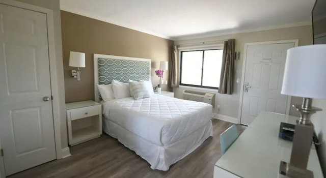 Двухместный номер Standard с видом на воду Bayview Resort