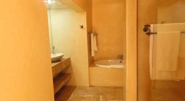 Номер Deluxe Sunset Lodge & Safaris