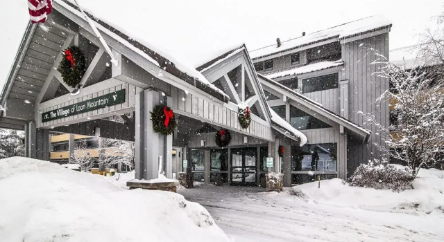The Village of Loon Mountain, Varaa Hotelli Hotellit New England uima-altaalla, Uima-allas