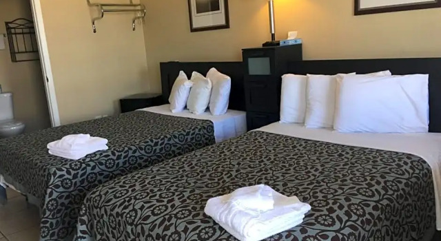 Номер Standard Boardwalk Hotel Charlee & Apartments Beach Hotel Oceanfront