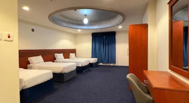 Номер Standard Al Farabi Hotel