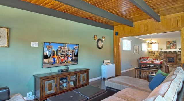 Jungle Cruise 4 Bedrooms 2.5 Bathrooms Home, Забронировать Дом для отпуска Виллы Анахайм, рядом с Торговый центр "Центр Диснея", Калифорния, Вилла