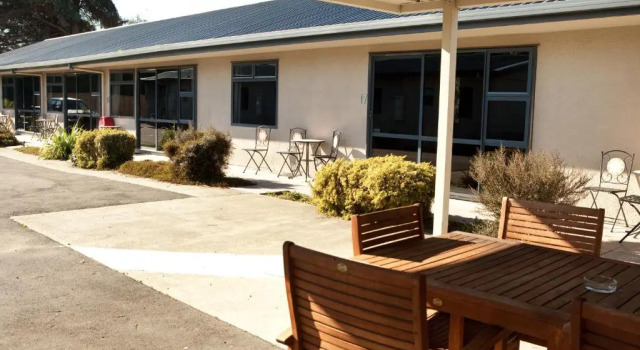 Апартаменты Grove Park Motor Lodge
