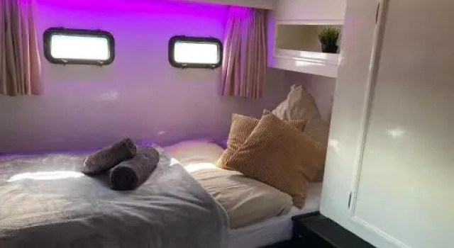 Fantasie Boot, Reserva ahora Hotel Colonia Renania del Norte-Westfalia