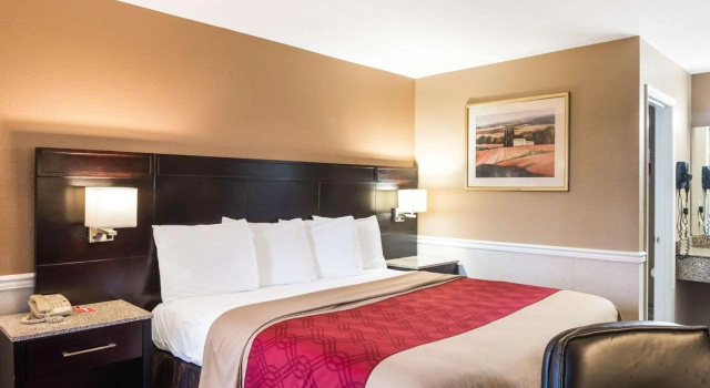 Двухместный номер Standard Econo Lodge Princess Anne