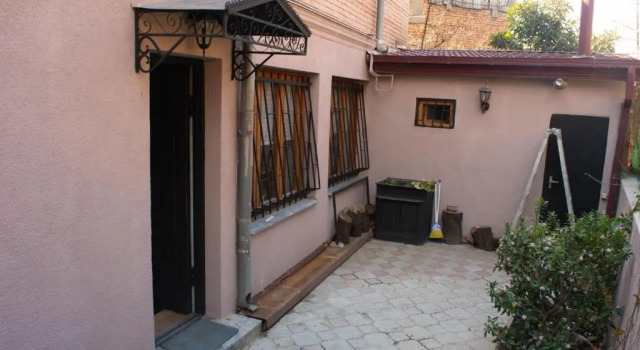 Апартаменты Sunflower Hotel