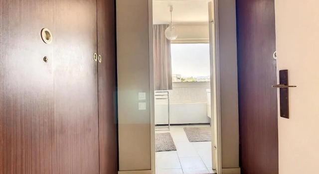 Апартаменты Beautiful apartment, near the sea, golf and shops
