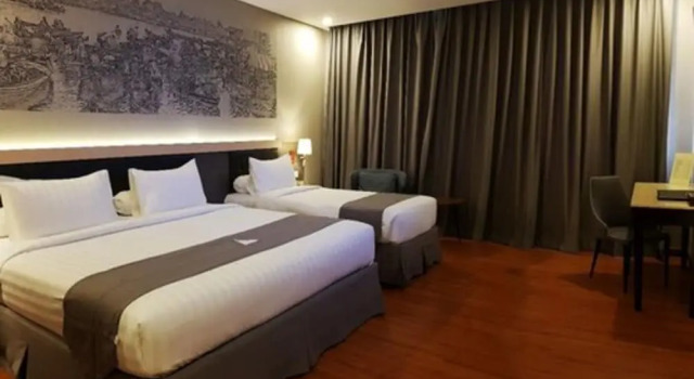 Трёхместный семейный номер Standard c 1 комнатой Pyramid Suites