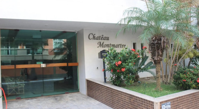 Apartamento Chateau MontMartre, Забронировать Апартаменты/квартира Апартаменты Арраял-ду-Кабу, рядом с Old Park, Апартаменты/квартира