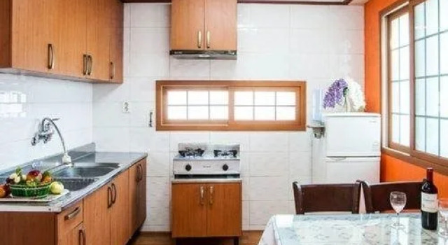 Sea & Park Pension, Забронировать Отель Hallim Чеджу