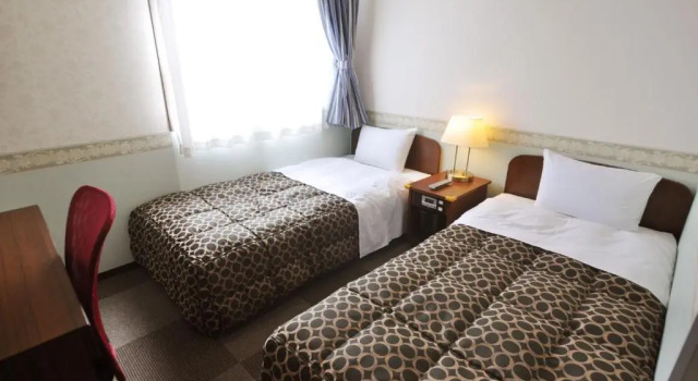 Двухместный номер Standard Futsukaichi Green Hotel