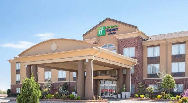 Run of House Holiday Inn Express and Suites Hotel - Pauls Valley by IHG